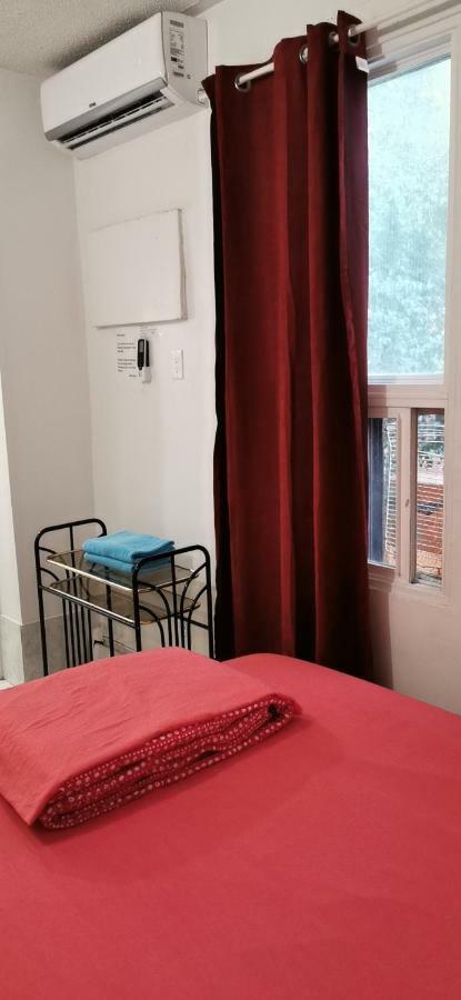 Monthly University Apartment-Elizabeth Toronto Extérieur photo